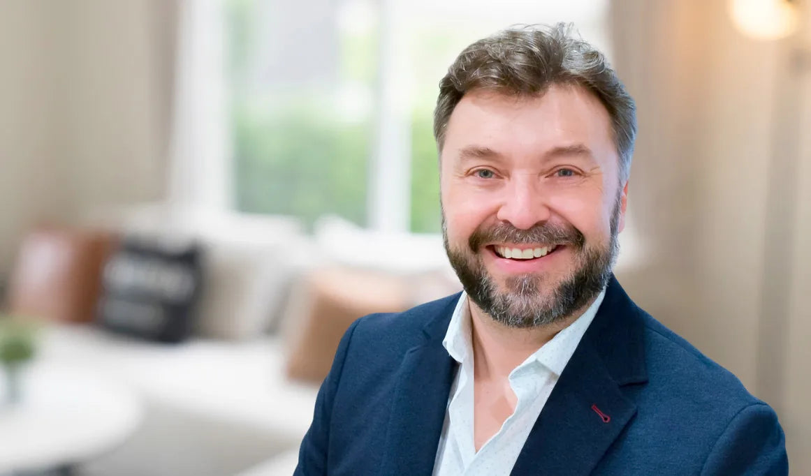 Enrique Antuma, Realtor and renovator